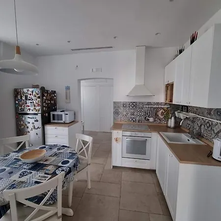 Ferienwohnung Dimora San Michele Giovinazzo Exterior foto